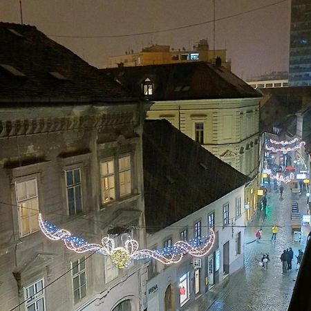 Apartman Ena Radiceva Zagreb Exteriör bild
